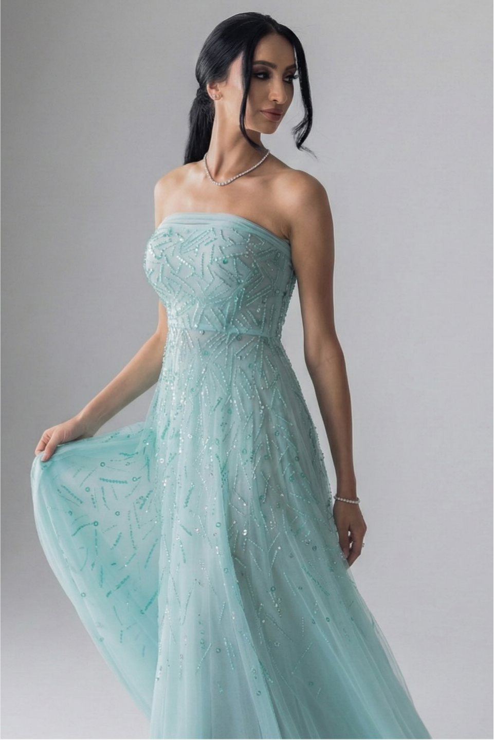 Tulle Strapless Sleeveless High-Waisted Long A-Line Prom Dress With Beading | YQ0081 Wellcucu