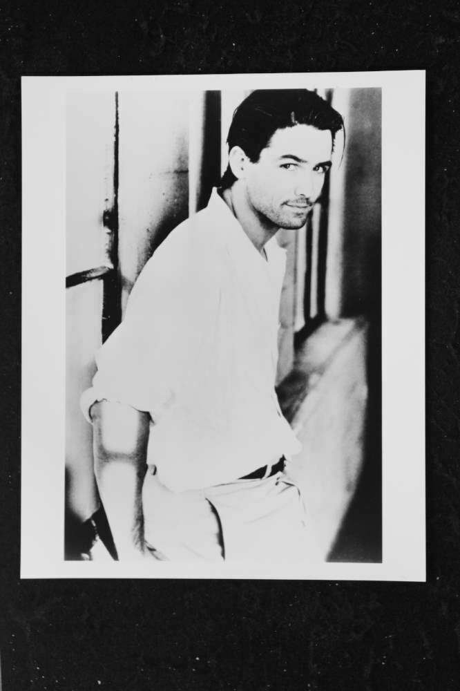 Billy Campbell - 8x10 Headshot Photo Poster painting - ONCE AND AGAIN