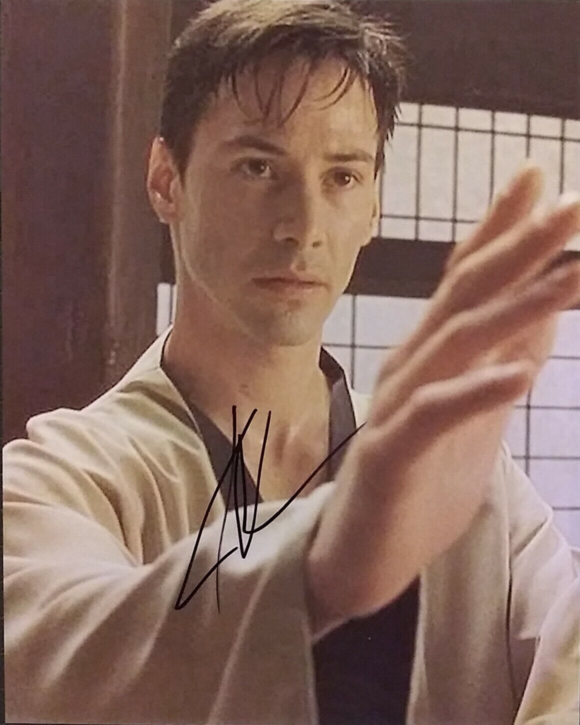 Keanu Reeves signed 8x10