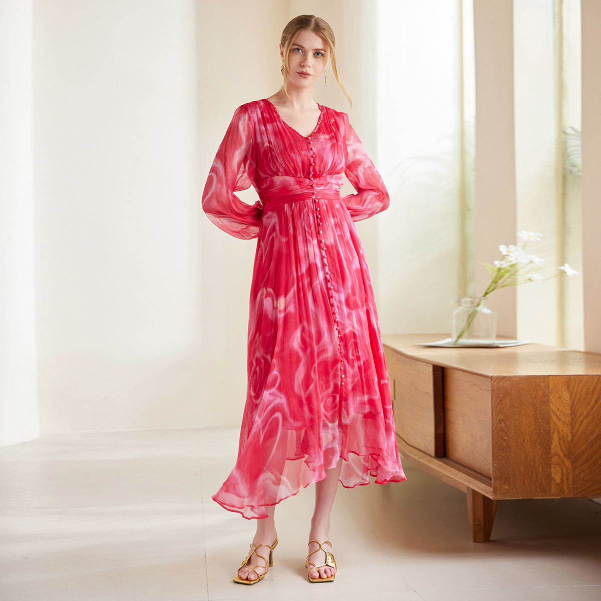 Gradient-dyed Red Silk Dress with Ruffled Cuffs for Dinner REAL SILK LIFE