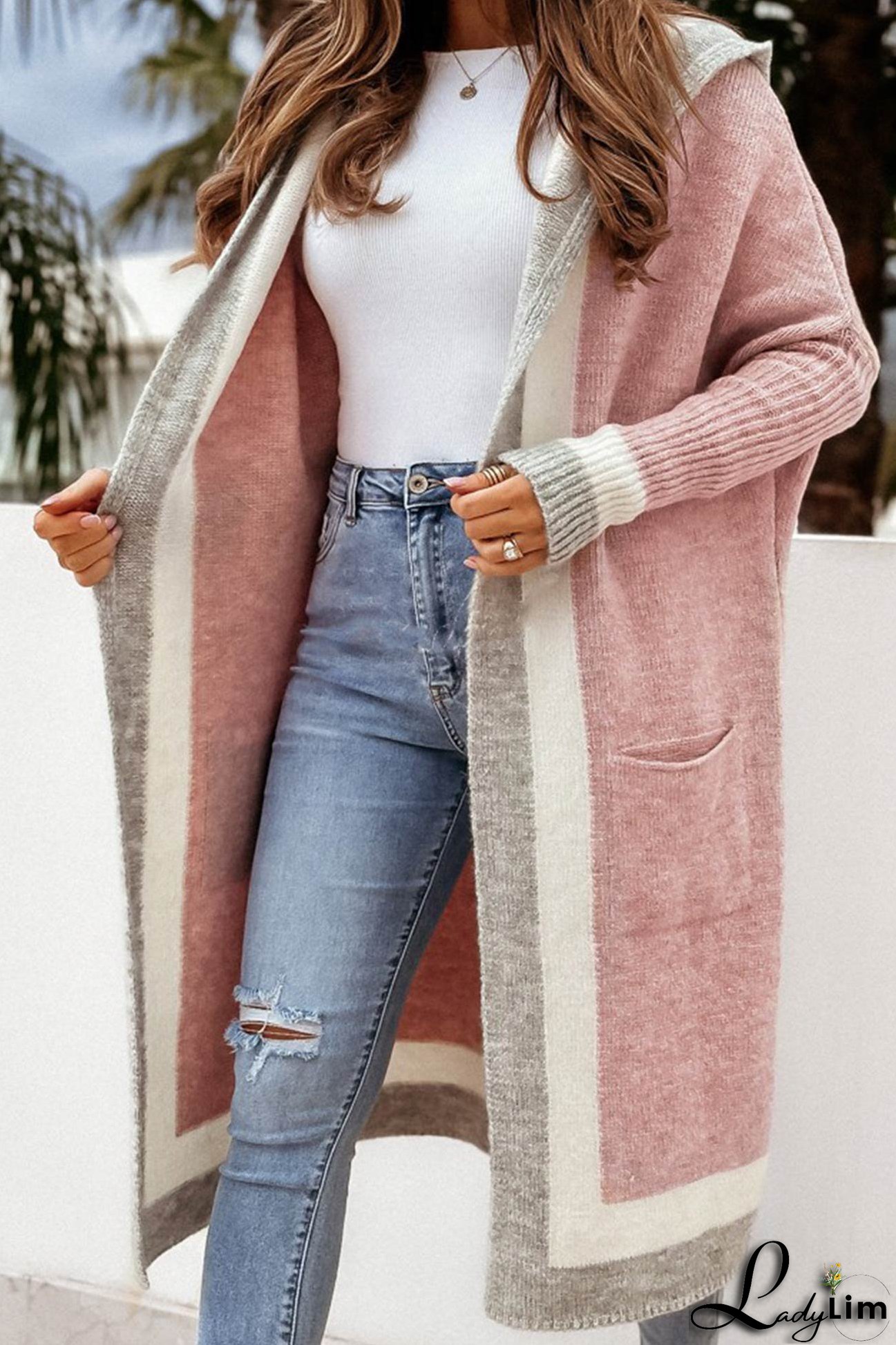Relaxed and trendy Cardigan