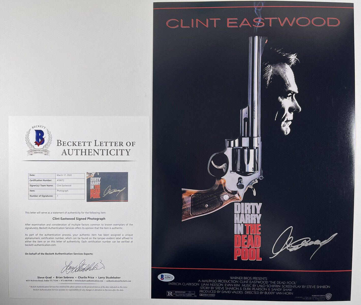 CLINT EASTWOOD SIGNED DIRTY HARRY THE DEAD POOL 12x18 Photo Poster painting BAS LOA #A59672