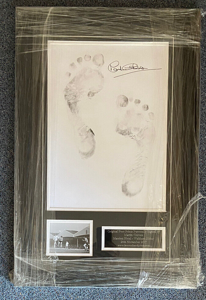 MARTIN CHIVERS Original Signed Footprints Tottenham Hotspur Fc AFTAL