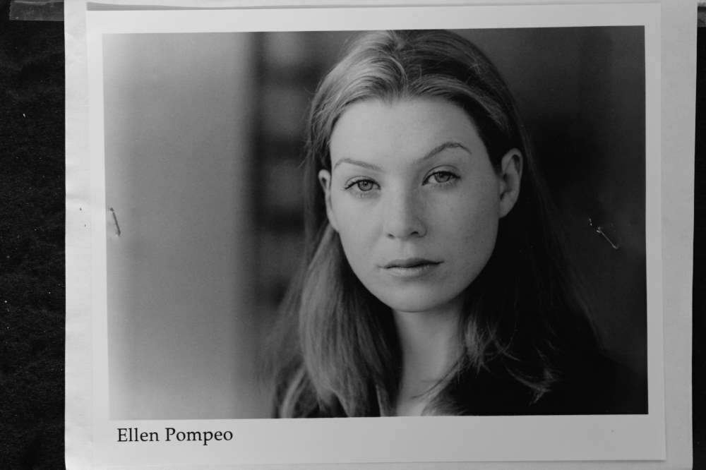 Ellen Pompeo - 8x10 Headshot Photo Poster painting with Resume - Moonlight Mile