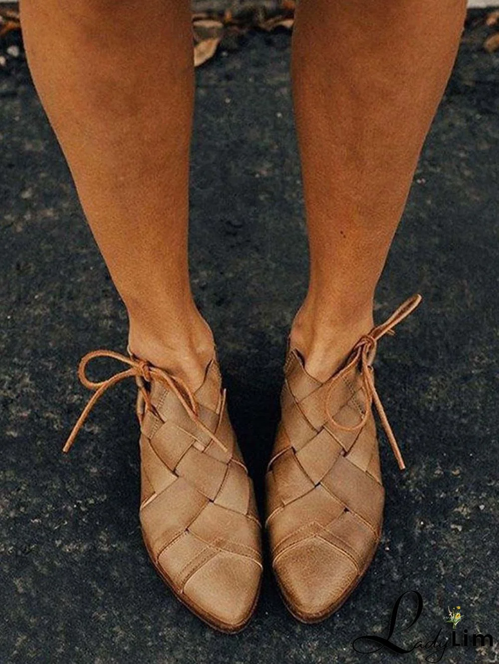 Vintage Woven Pointed Flats