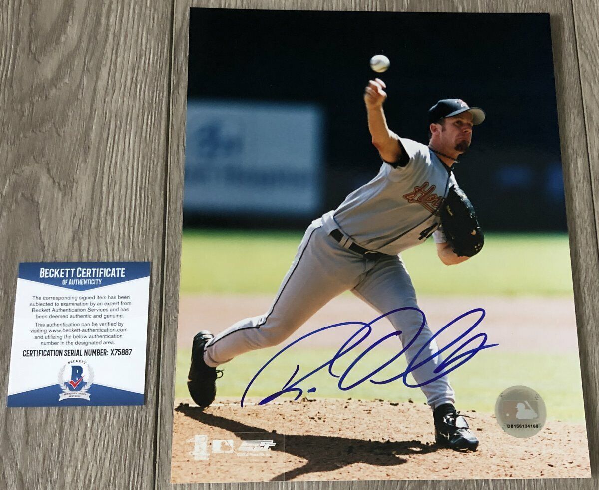 ROY OSWALT SIGNED AUTOGRAPH HOUSTON ASTROS 8x10 Photo Poster painting w/PROOF & BECKETT BAS COA