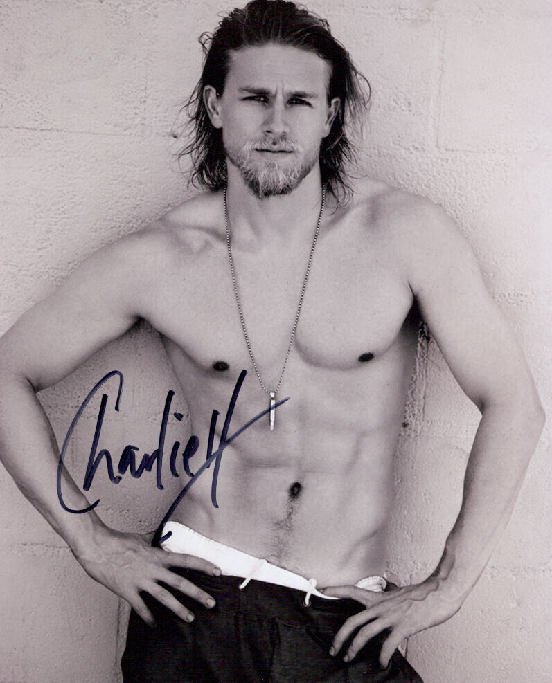 Charlie Hunnam shirtless signed 8X10 Photo Poster painting