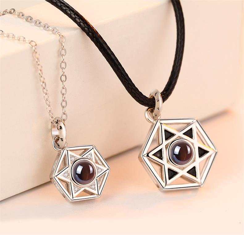 Loveyoufancy Couple Star Projection Necklace