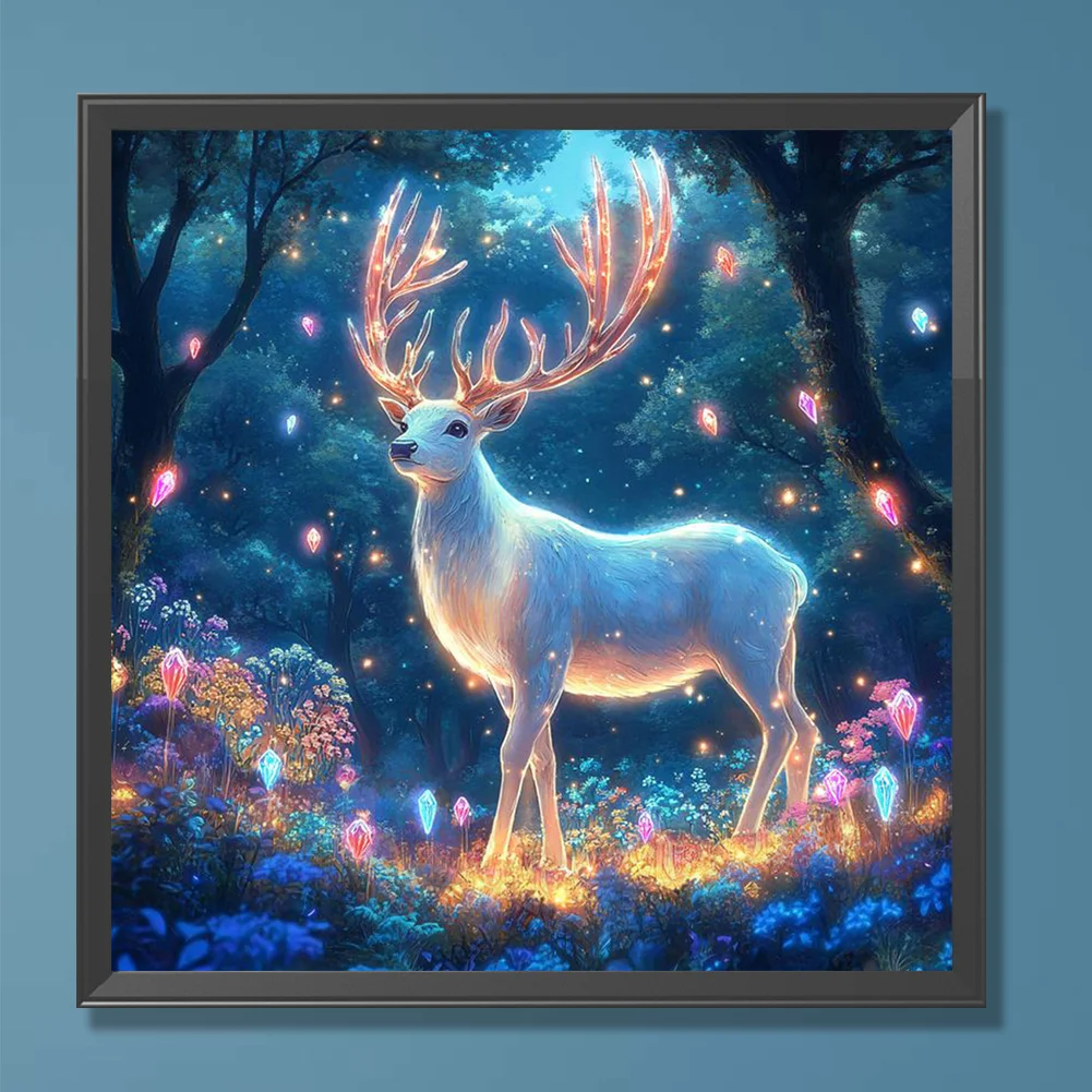 Diamond Painting - Full Round Drill - Spiritual Deer In Forest(Canvas|30*30cm)