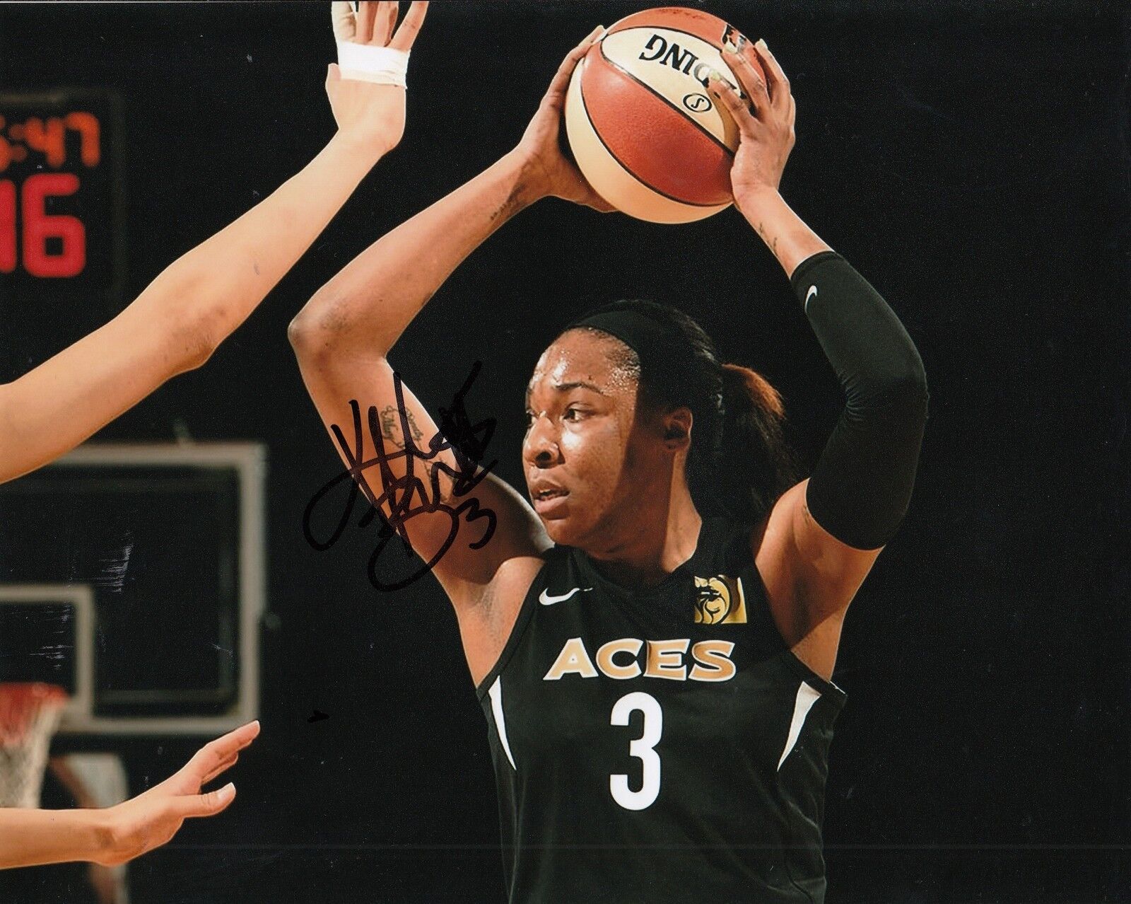 KELSEY BONE signed (LAS VEGAS ACES) WNBA *SAN ANTONIO STARS* 8X10 W/COA