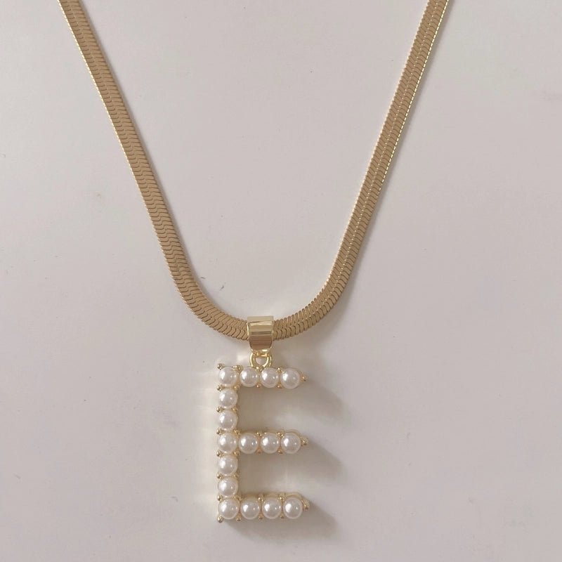 Elegant Luxurious Classic Style Letter Copper 14k Gold Plated Artificial Pearls Pendant Necklace In Bulk