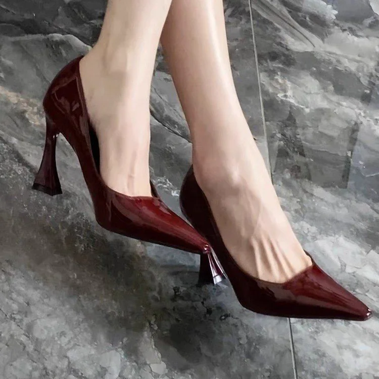 Yyvonne New Spring French Retro Temperament High-Heeled High-Heeled Female Tip Kitten With Shallow Mouth Single Shoe Commute Pedal