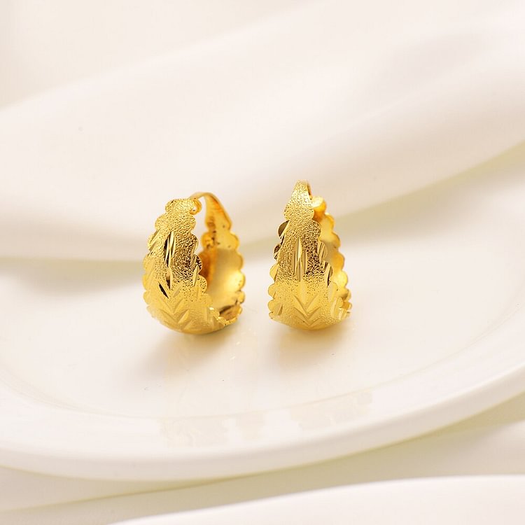 Gold Color Hoop Earrings for Women Small Simple Round Circle Huggies Ear Rings