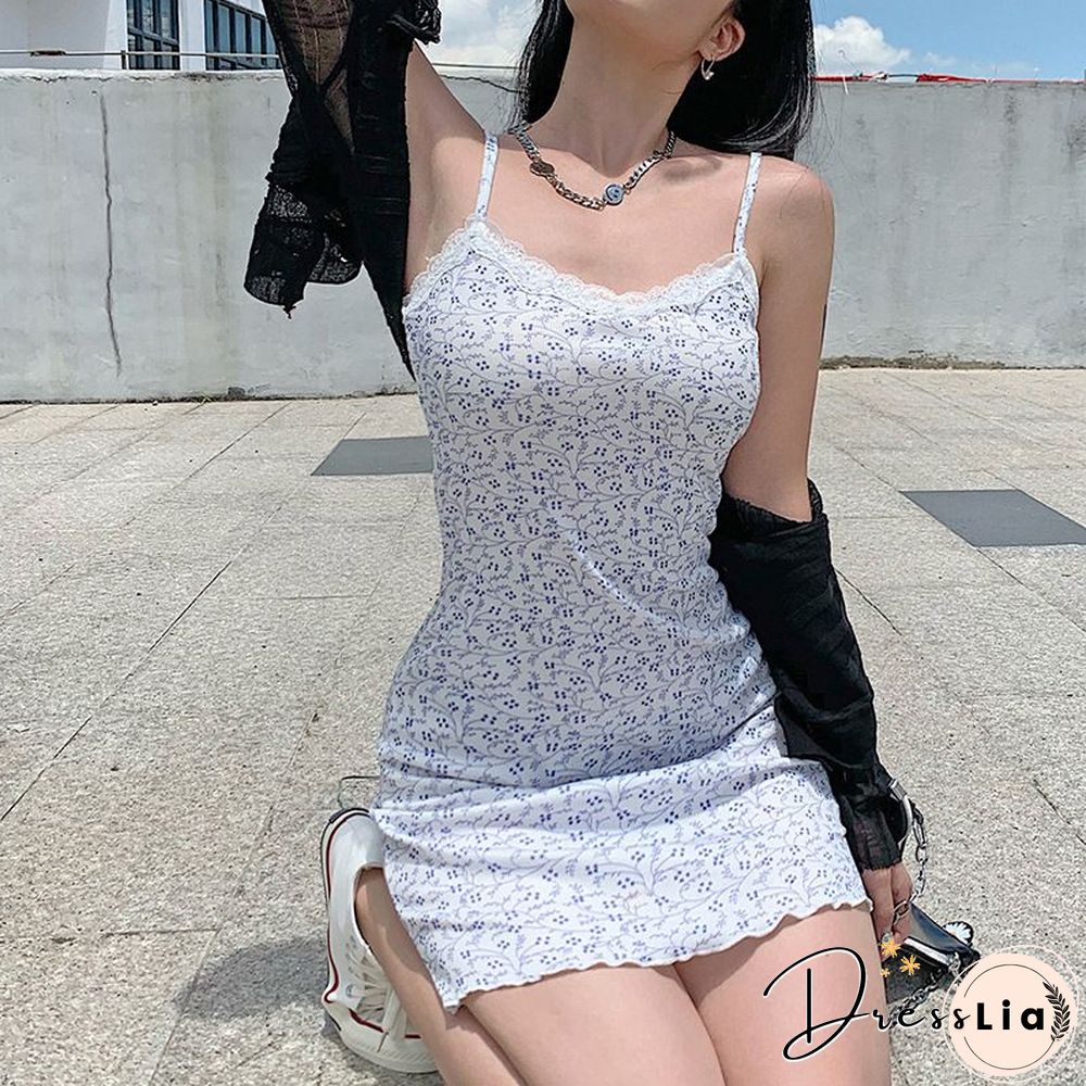 Beautiful Ribbed White Lace Trim Floral Print Dress With Ruffles