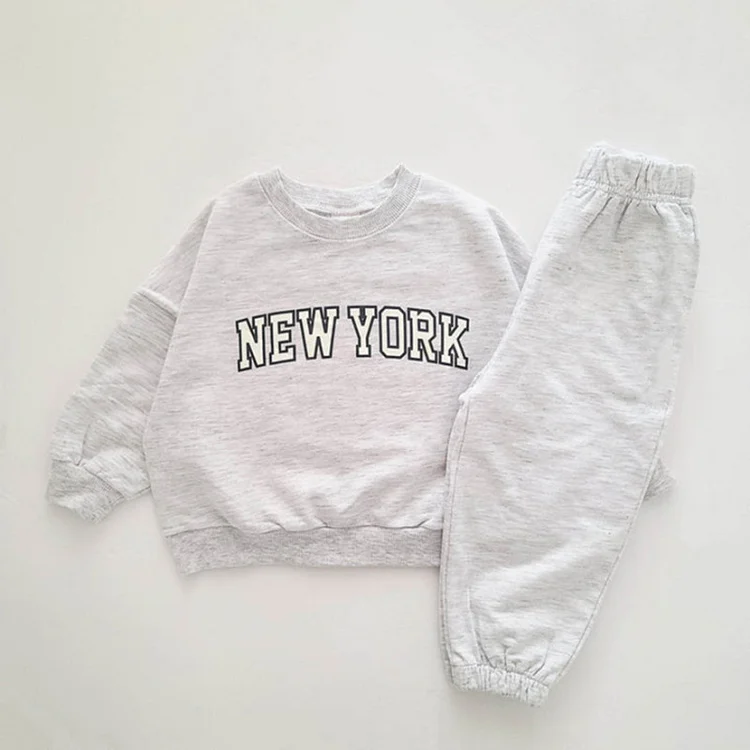 Toddler Boy/Girl Solid NEWYORK Print Long Sleeve Simple T-shirt and Pants Set