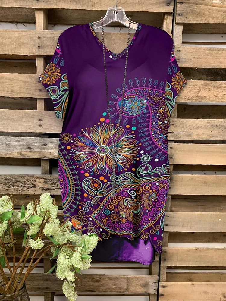 Purple Paisley Three-quarter Sleeve V-Neck T-Shirt-Mayoulove