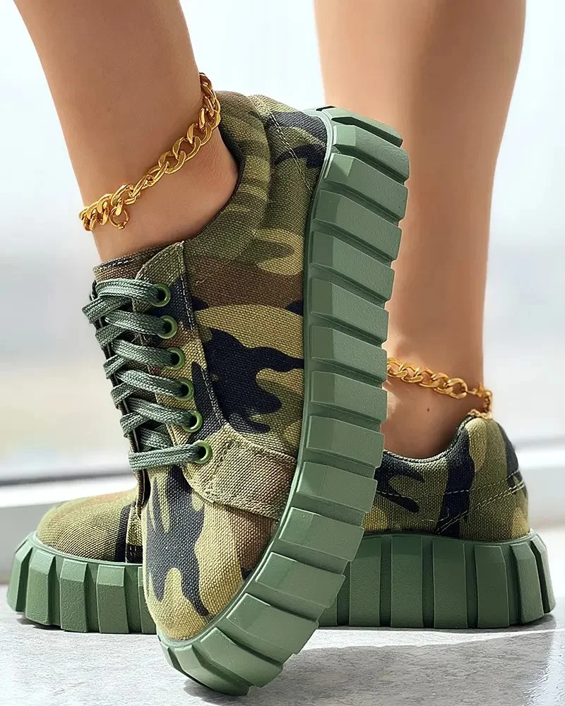 Camouflage Print Platform Lace-up Canvas Sneakers