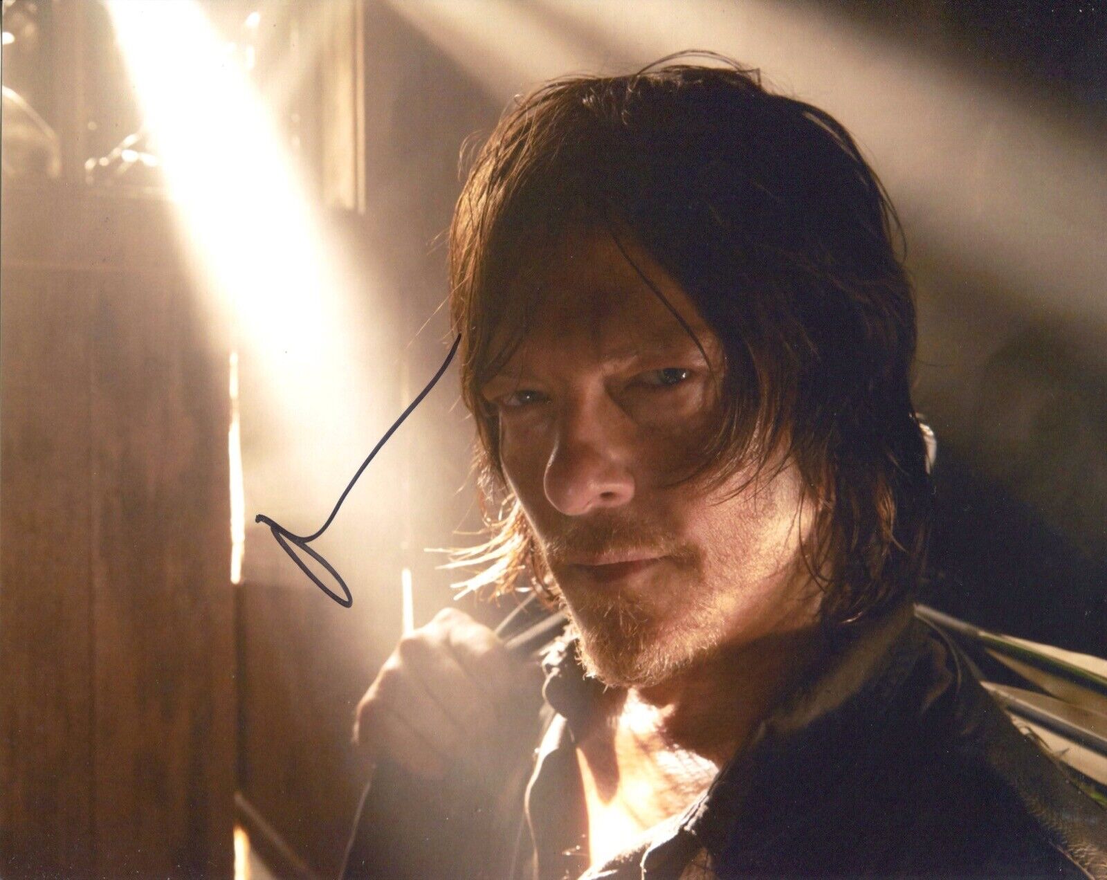 Actor Norman Reedus signed THE WALKING DEAD 8x10 Photo Poster painting