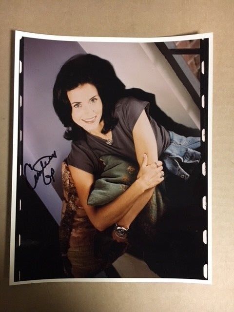 Courtney Cox Original Signed 8x10 Photo Poster painting COA