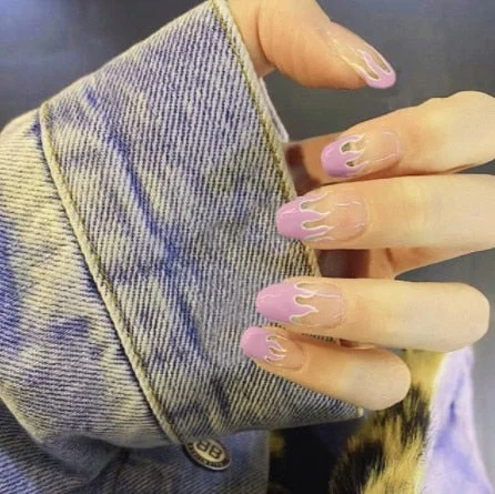 24pcs/Set Punk Fake Nails Short Design Fire Pattern False Nails Girls Finished Full Nail Decal Beauty Artificial Nail Art Tips