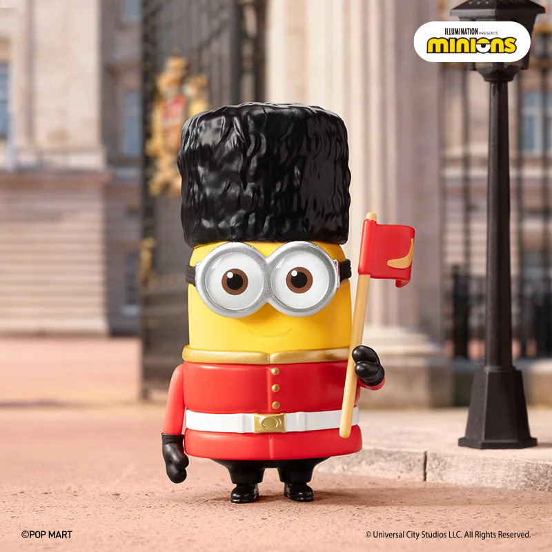 Minions Bello World Series Figures