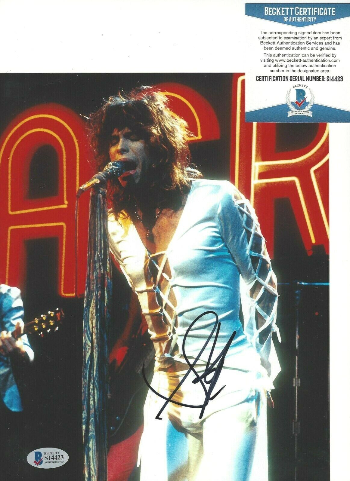 AEROSMITH SINGER STEVEN TYLER SIGNED TOYS IN THE ATTIC 8x10 Photo Poster painting LP BECKETT COA