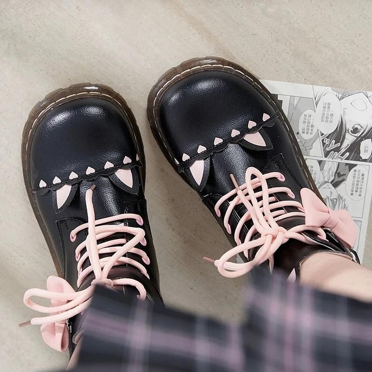 Kitty Bow Boots