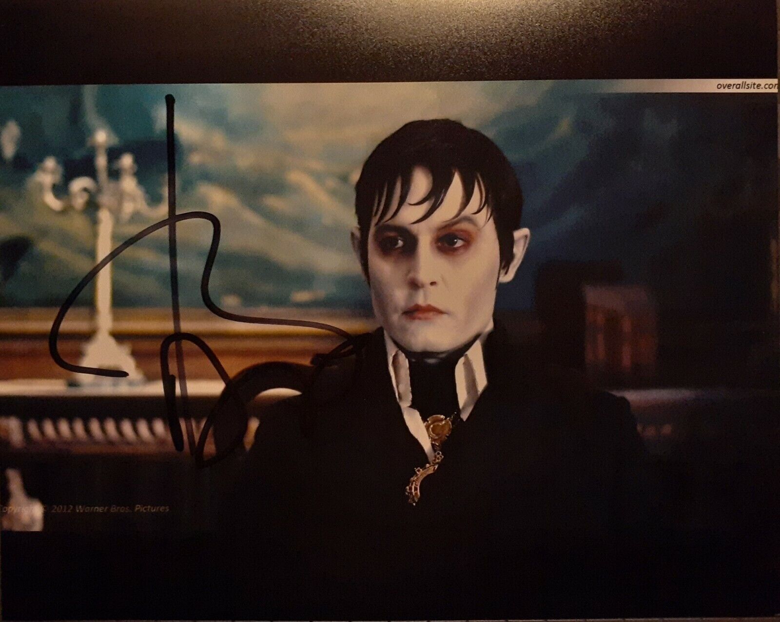 Johnny Depp signed 8x10