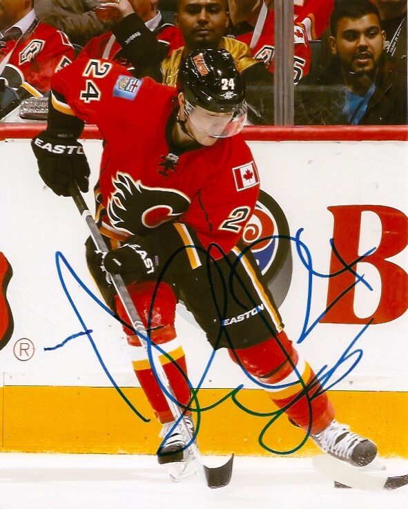 Calgary Flames Jiri Hudler Autographed Signed 8x10 Photo Poster painting COA