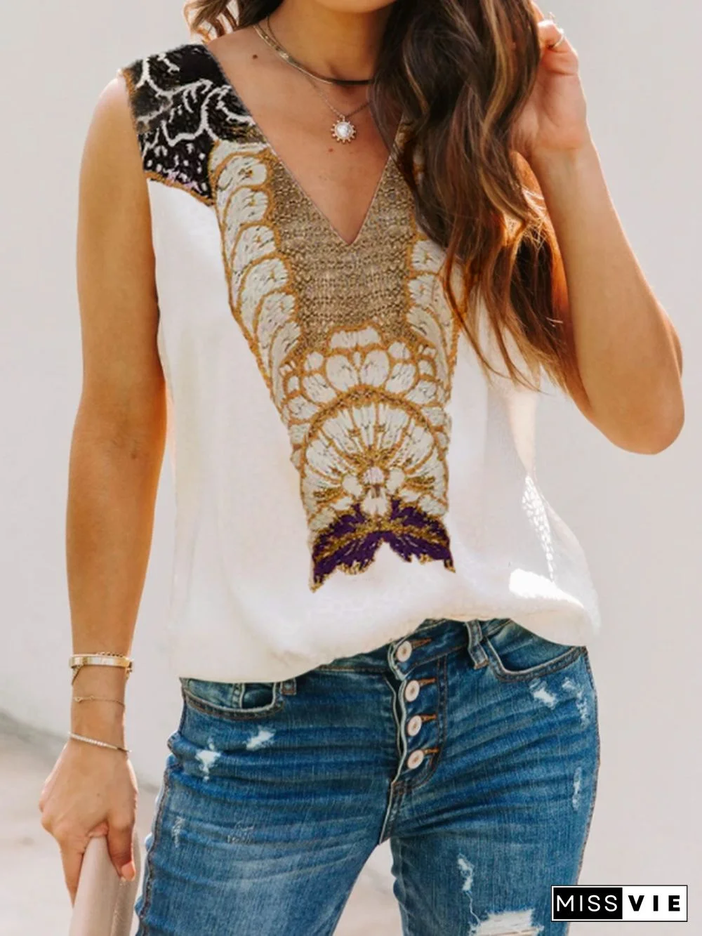 Sleeveless V Neck Geometric Casual T-shirt