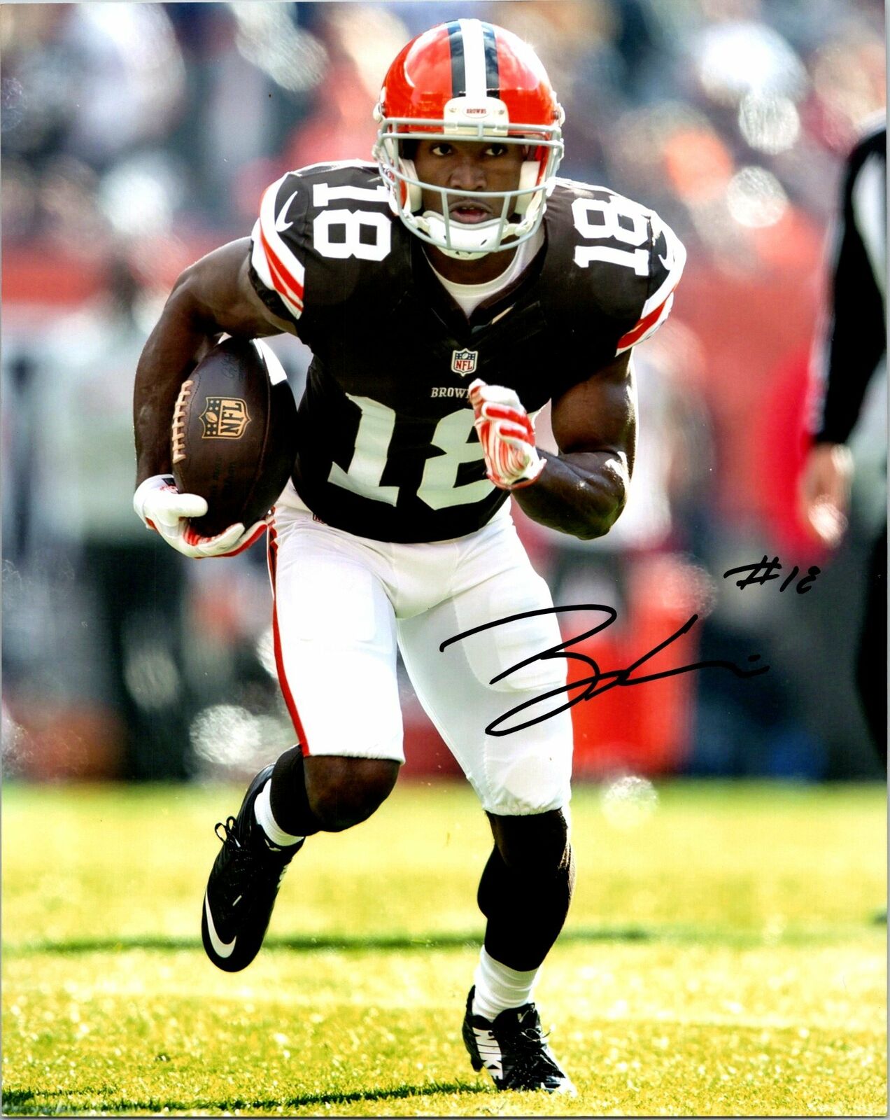 Taylor Gabriel Signed 8x10 Photo Poster painting - AWM COA - NFL Cleveland Browns b