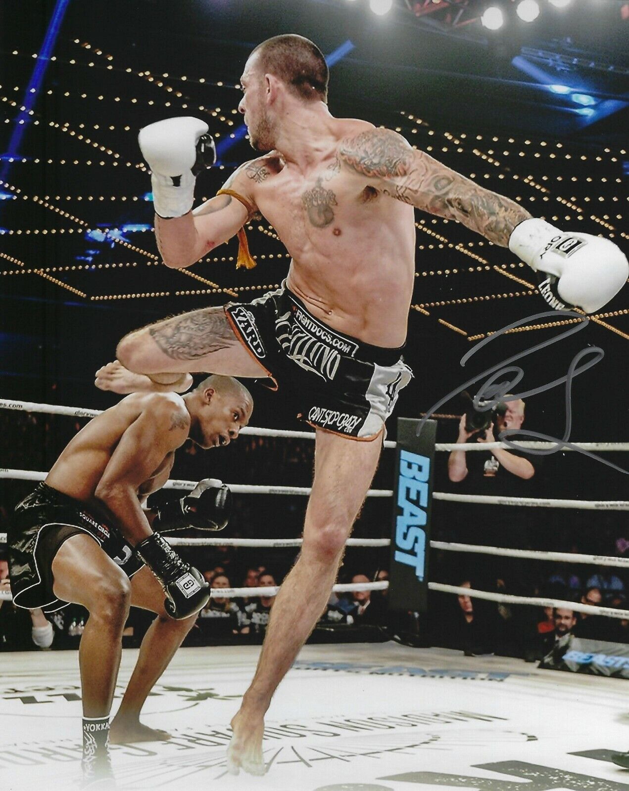 Joe Schilling Signed 8x10 Photo Poster painting Glory Kickboxing Picture Autograph Bellator MMA4