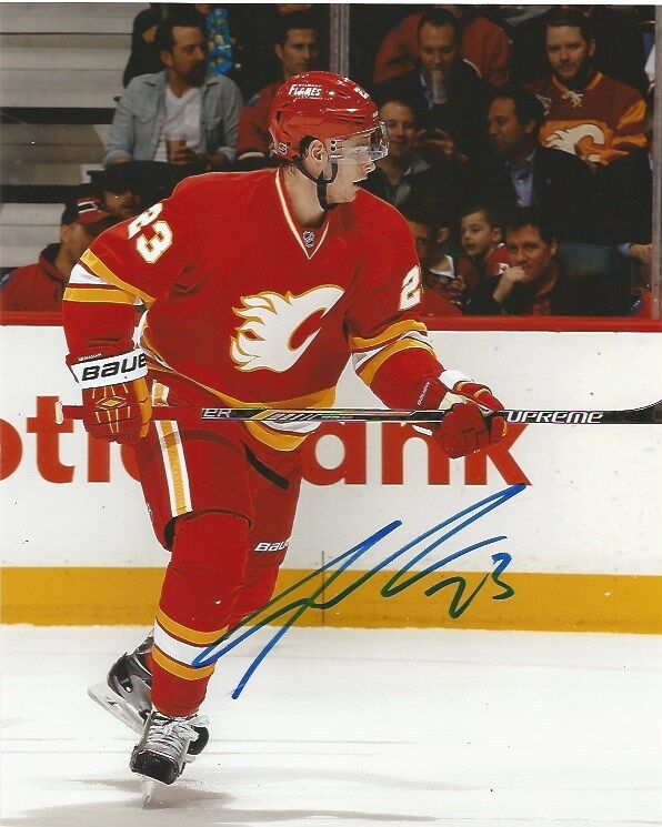 Calgary Flames Sean Monahan Signed Autographed 8x10 Photo Poster painting COA N