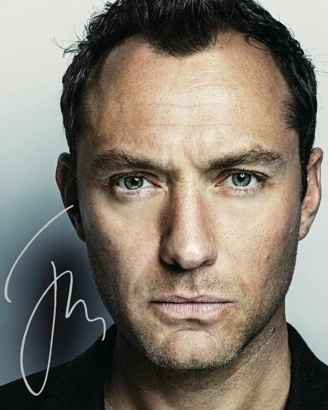 Jude Law Autograph Signed Photo Poster painting Print