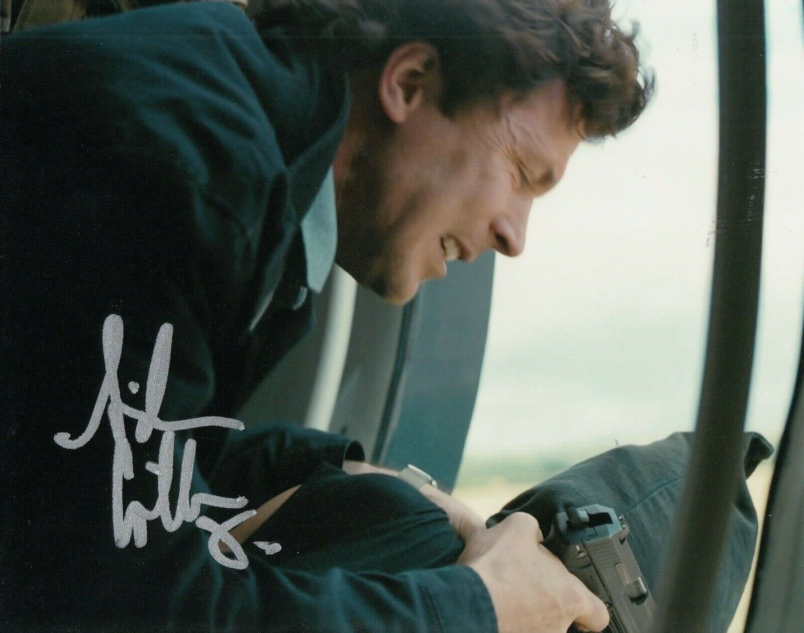 AIDAN GILLEN signed (THE DARK KNIGHT RISES) BATMAN 8X10 Photo Poster painting W/COA *CIA OP* #3