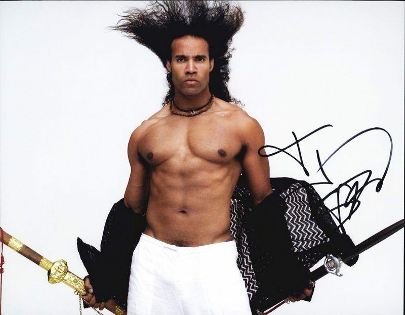 T. J. Storm authentic signed celebrity 8x10 Photo Poster painting W/Cert Autographed D11