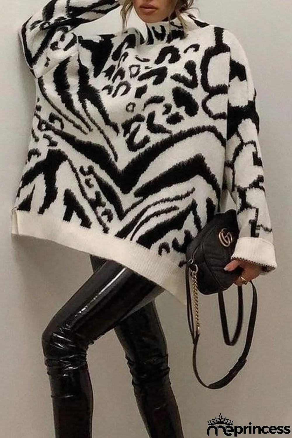 High Neck Irregular Pattern Sweater