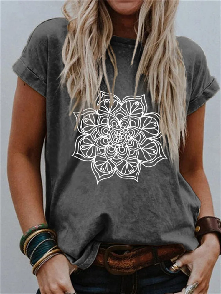Mandala Totem Graphic Comfy T Shirt