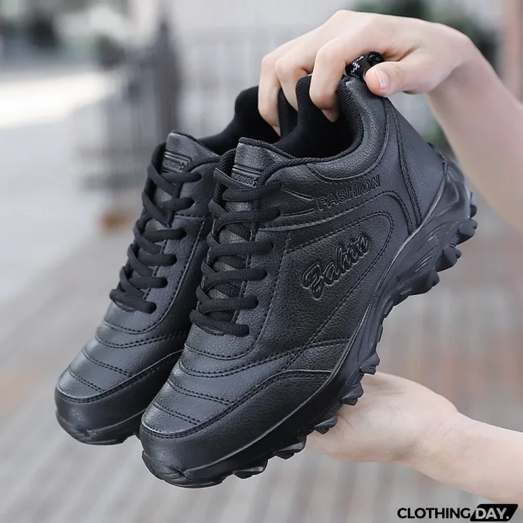 Women's Casual Round Toe Leather Sneakers