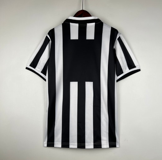 Retro Juventus 96/97 Home Football Shirt Thai Quality
