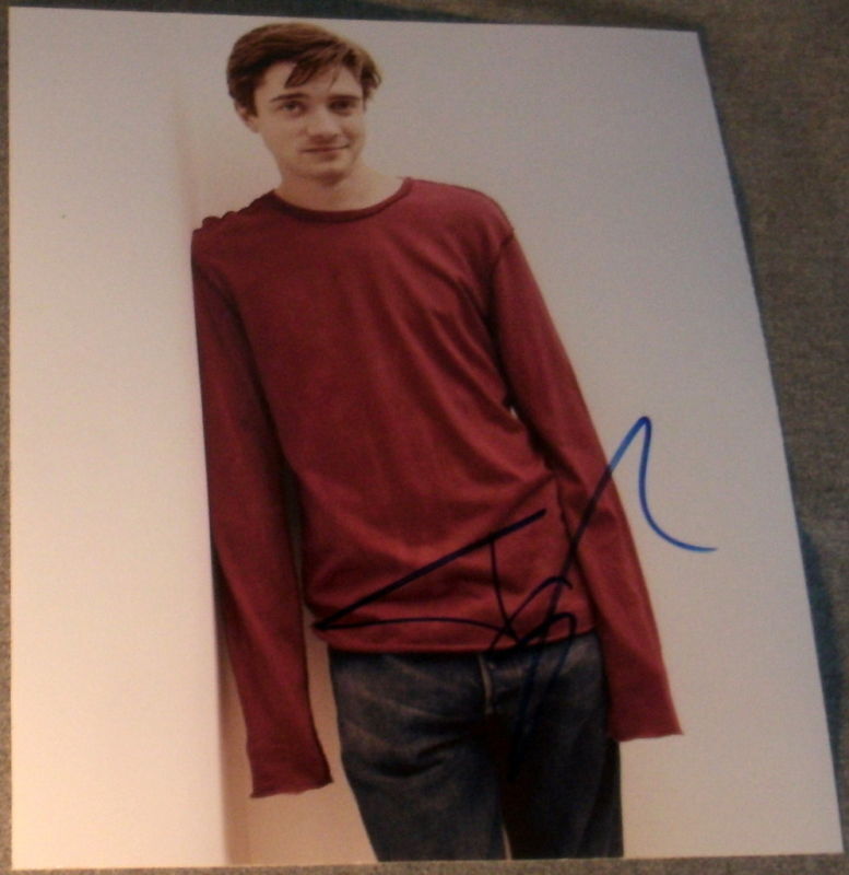 TOPHER GRACE SIGNED AUTOGRAPH CASUAL SMILE STUD Photo Poster painting