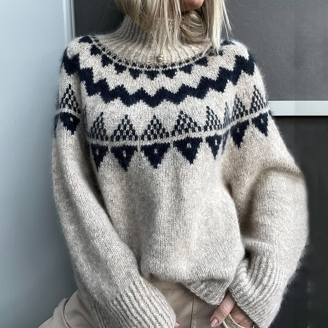 Icelandic Classic Wavy Geometric Jacquard Turtleneck Sweater