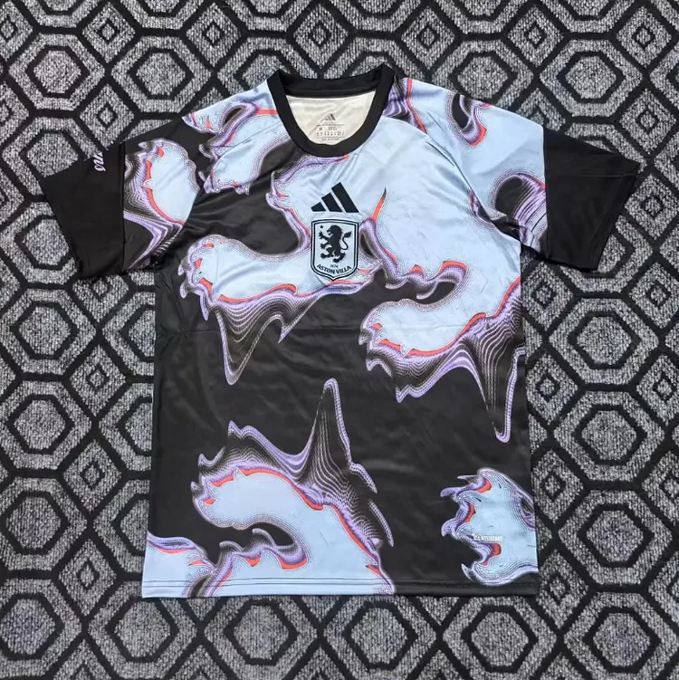 2627 Aston Training Kit - Fan Edition