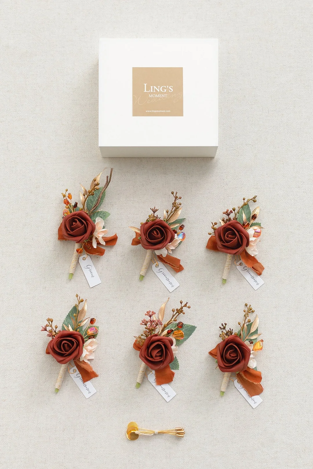 Boutonnieres in Amber