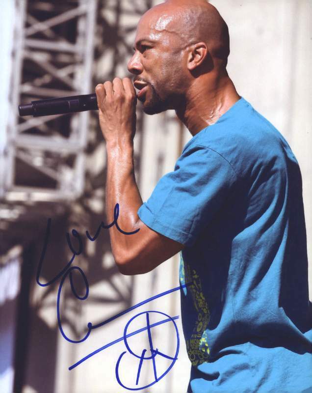 Common authentic signed rap 8x10 Photo Poster painting W/Certificate Autographed (A0170)