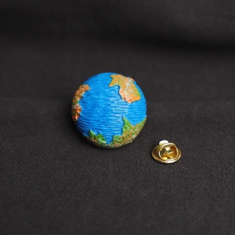 Casual Pin Planet Resin Unisex Brooches