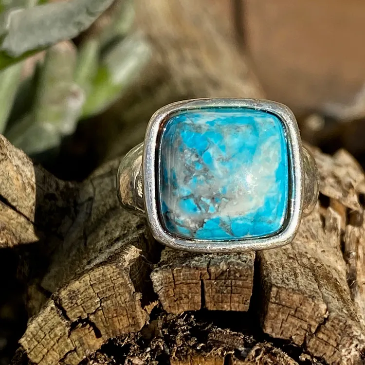 Sterling Silver Signet Style Ring with Sky Blue Turquoise Size 7
