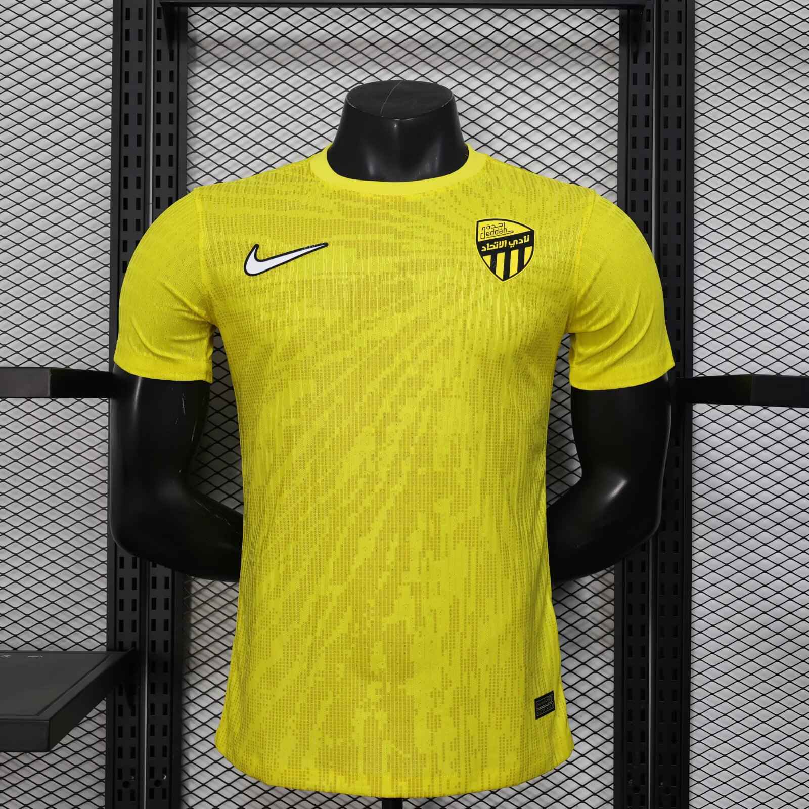 2025/2026 Player Version Ittihad Yellow Football Jersey（The player version jersey is a bit tight, please pay attention to the size selection）