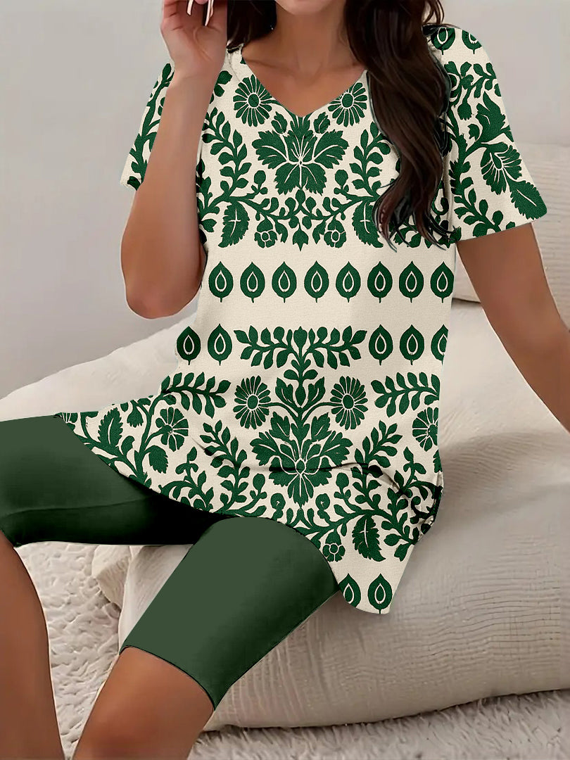 Women Long Sleeve V-neck Graphic Floral Printed Top