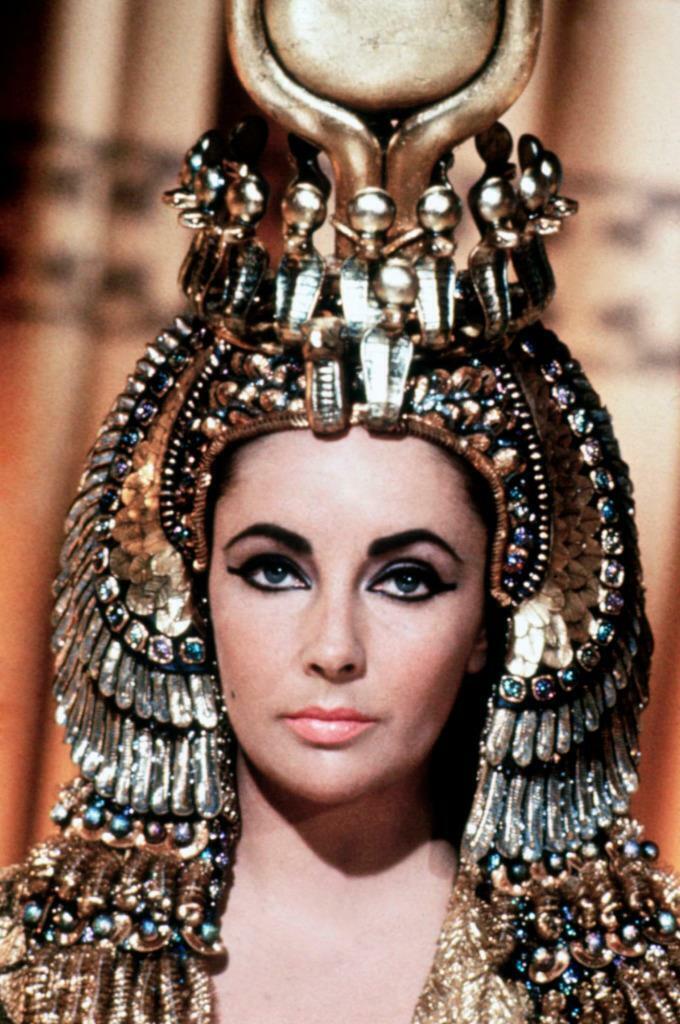 Elizabeth Taylor 8x10 Picture Simply Stunning Photo Poster painting Gorgeous Celebrity #40